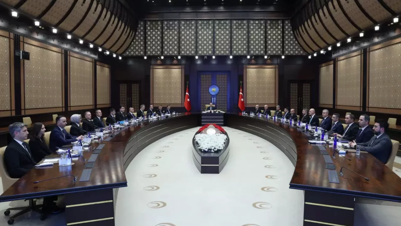 Cumhurbaşkanı Erdoğan başkanlığında Savunma Sanayii İcra Komitesi toplandı