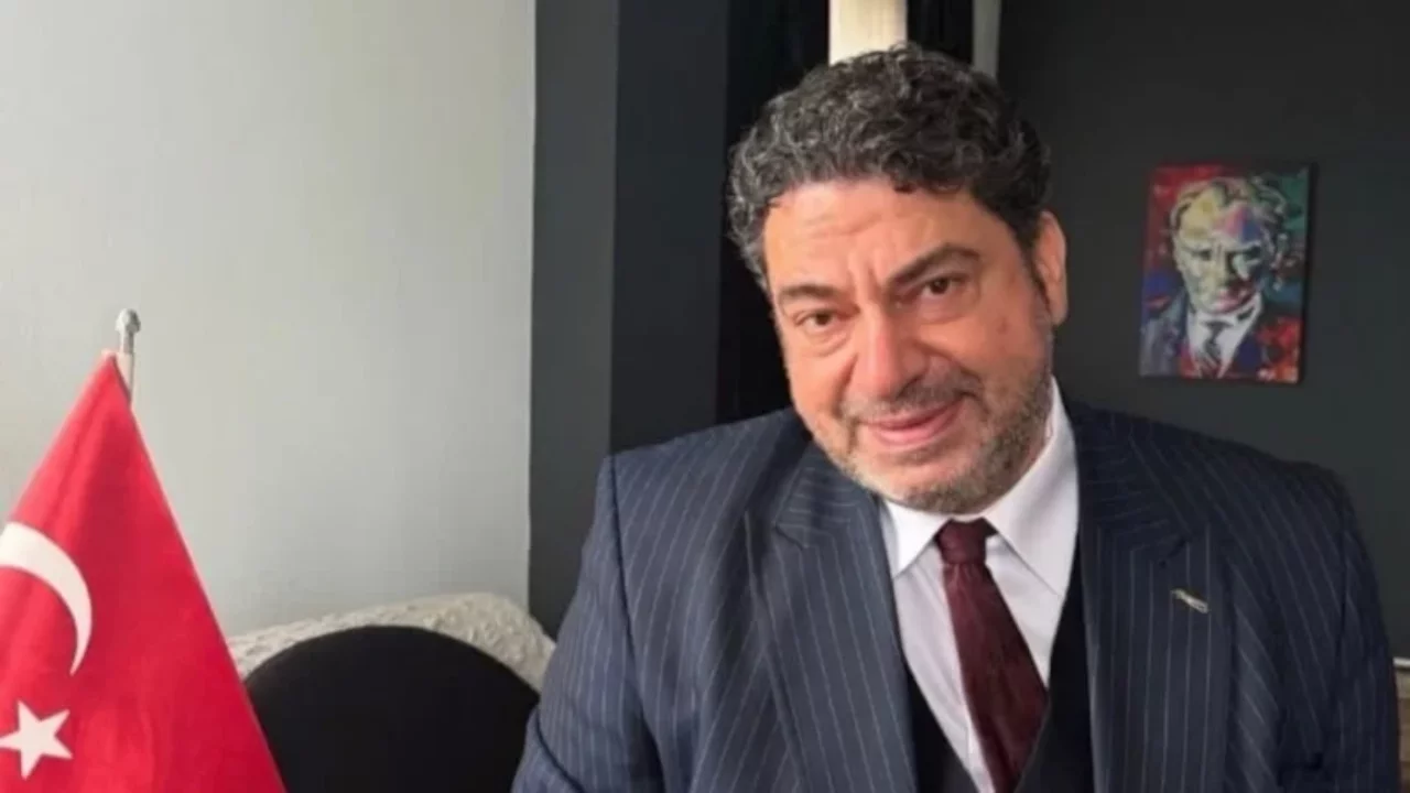  Hastaneden taburcu olan Hakan Taşıyan'dan ilk kare geldi