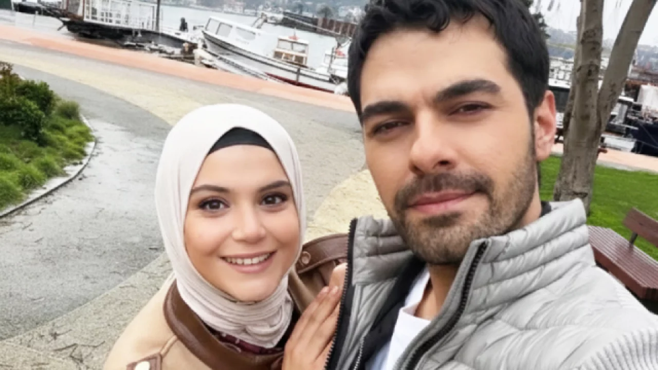 Gökberk Yıldırım ile Feyza Civelek'ten ilk set paylaşımı