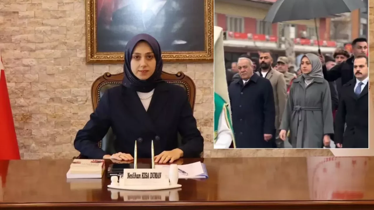 Ne diyeceği merak konusuydu: Şemsiyesini polise tutturan kaymakamdan a&ccedil;ıklama var