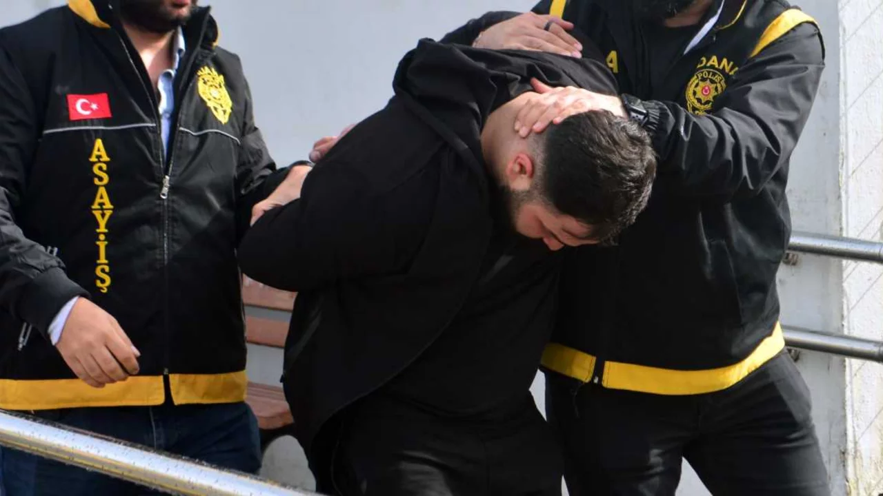1,5 yaşındaki Mahmut'u ezip &ouml;ld&uuml;ren s&uuml;r&uuml;c&uuml; ehliyetsiz &ccedil;ıktı