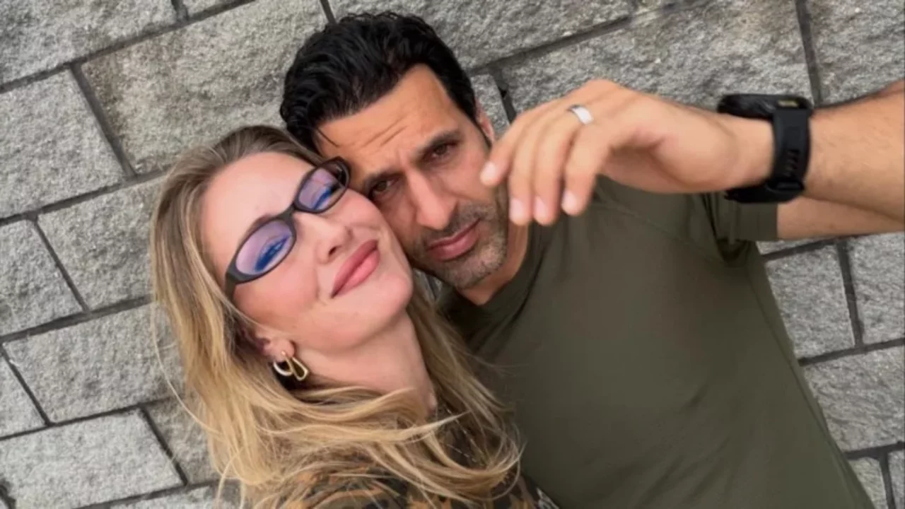 Taze gelin Yasemin Kay Allen'den yeni paylaşım! Eşiyle pozlar verdi