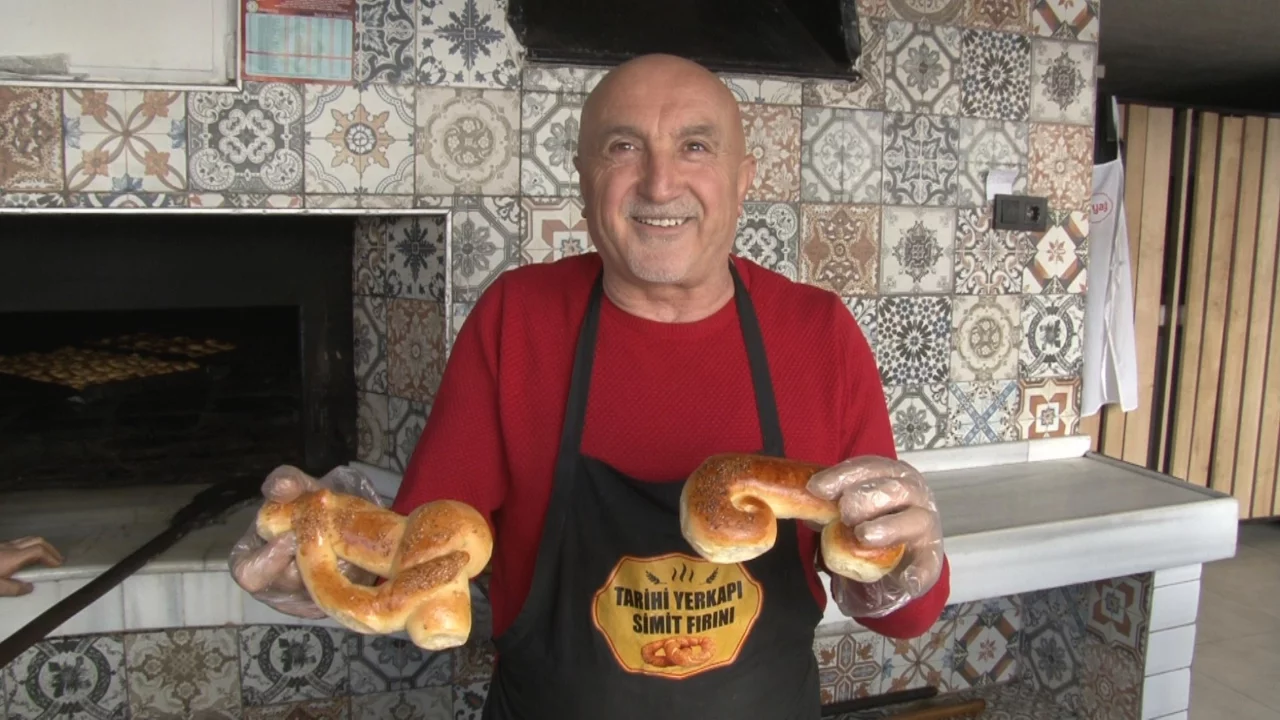 Bursa'da tabanca ve kılıçlar iftarların gözdesi