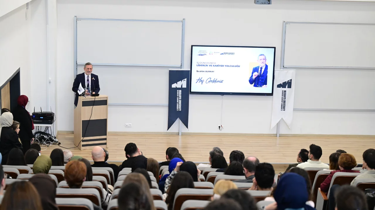 BTSO Başkanı Burkay'dan gençlere dönüşüm mesajı