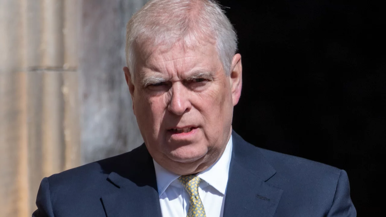 İngiltere Kralı Charles'ın kardeşi Prens Andrew serbest bırakıldı