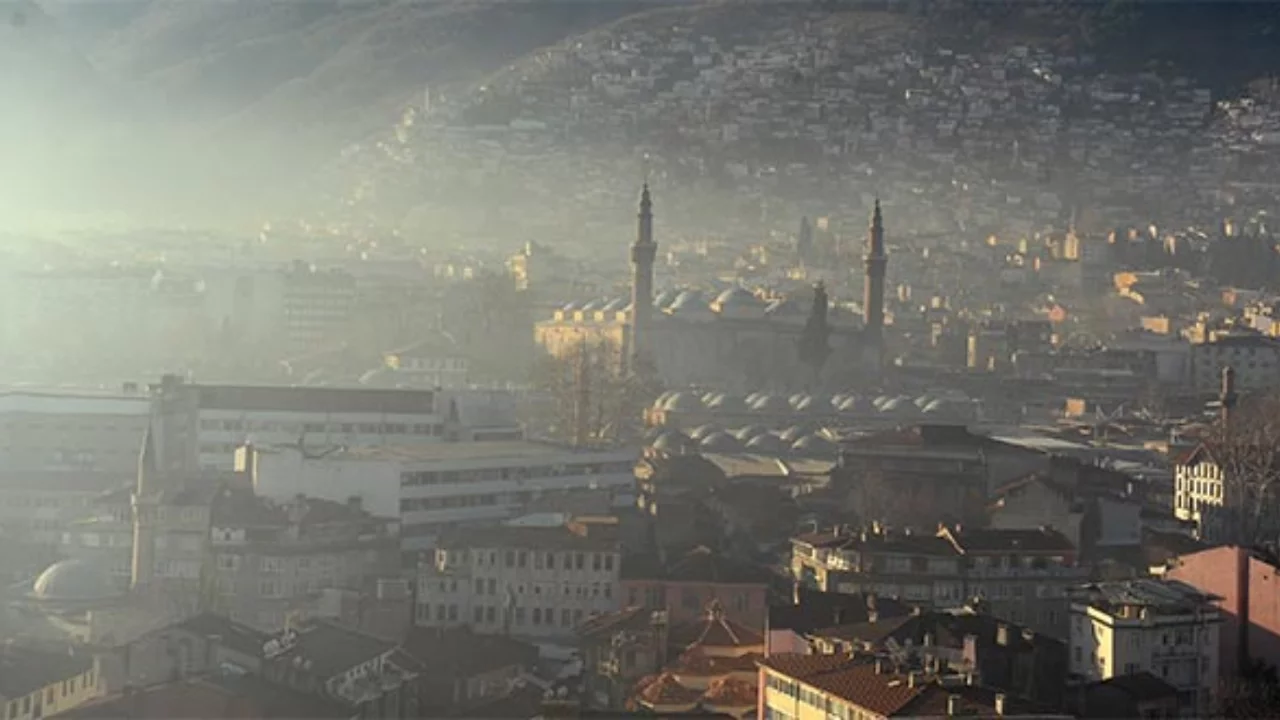 Bursalılar dikkat! Sadece akciğerleriniz değil, beyniniz de risk altında...
