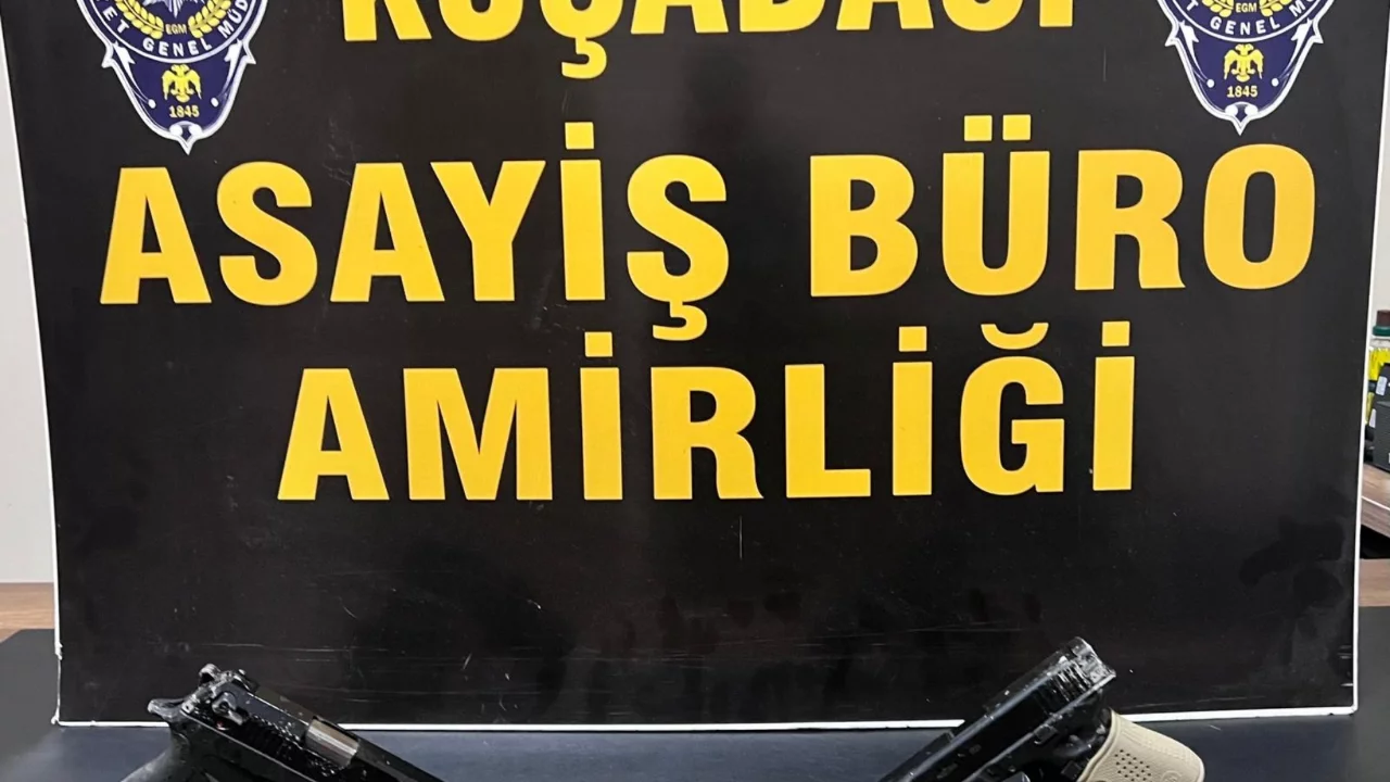 Kuşadası'nda iki aranan şahıs yakalandı