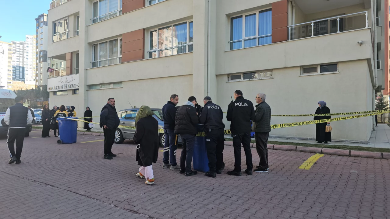 Talas'ta bir kişi aracında &ouml;l&uuml; bulundu