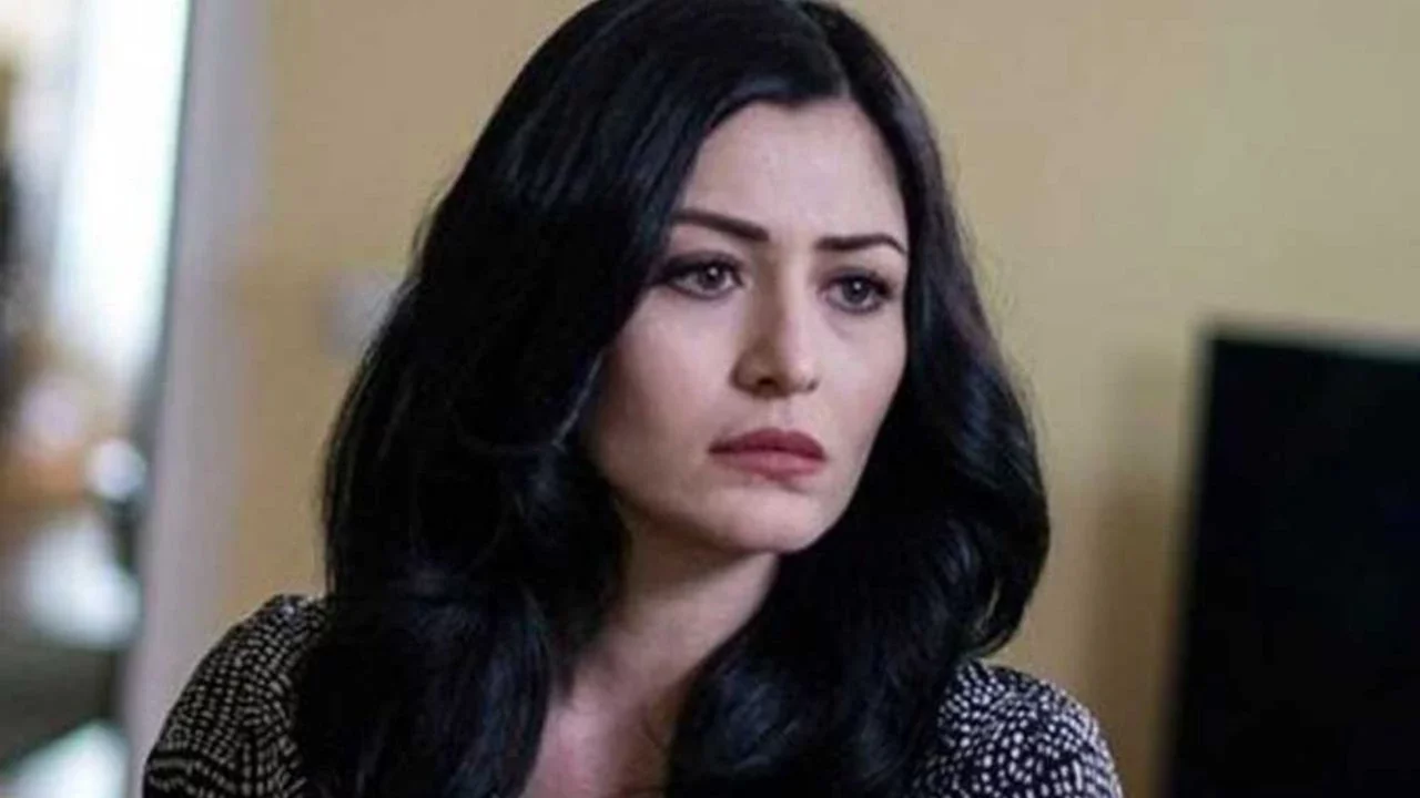 Oyuncu Deniz Çakır'dan dikkat çeken açıklama: Kadının raf ömrü var