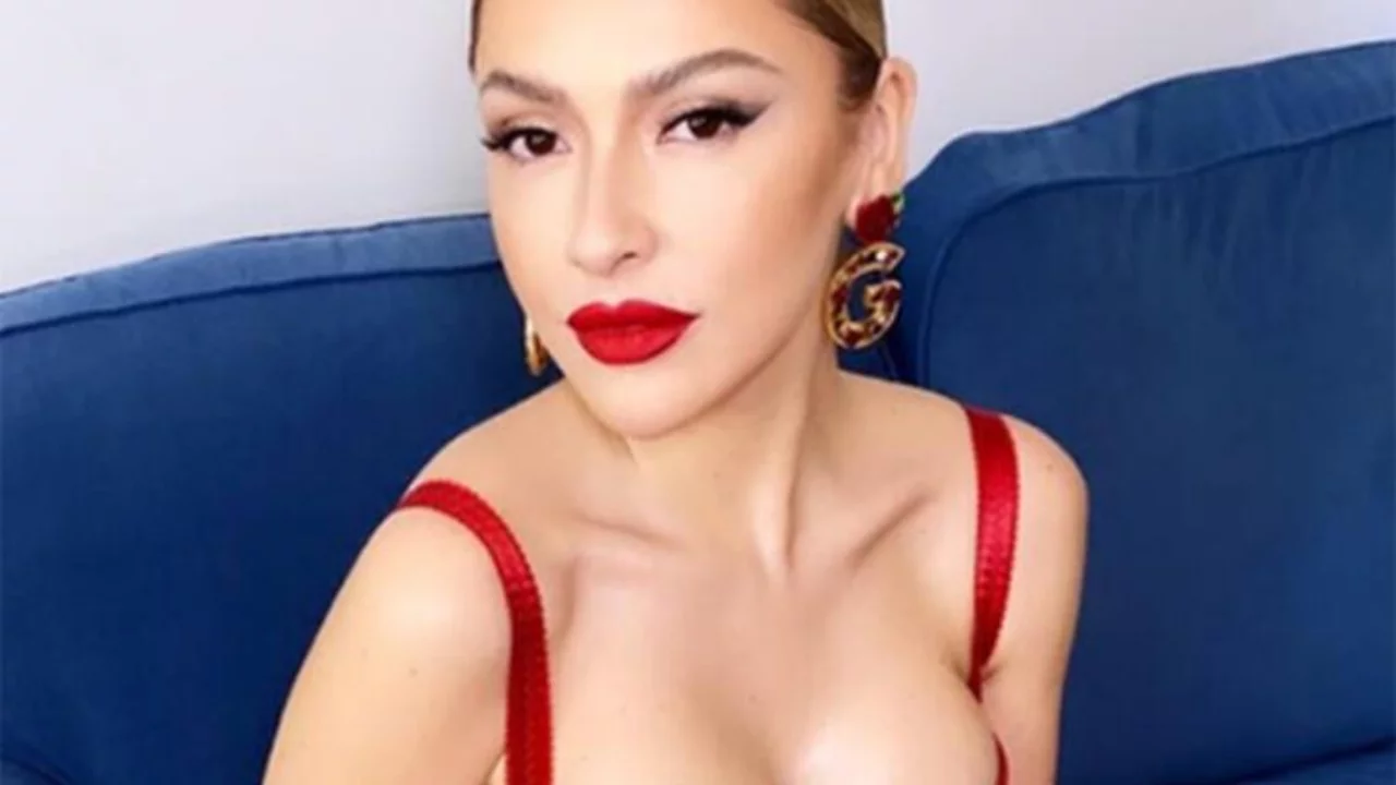 Hadise: "Bu vatana aşığım"