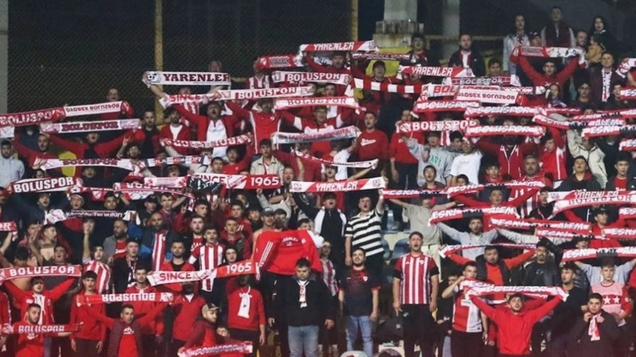 Yeni hoca da derde derman olmadı 2 yenilgi isyan çıkardı: İstifa çağrısı yapıldı 