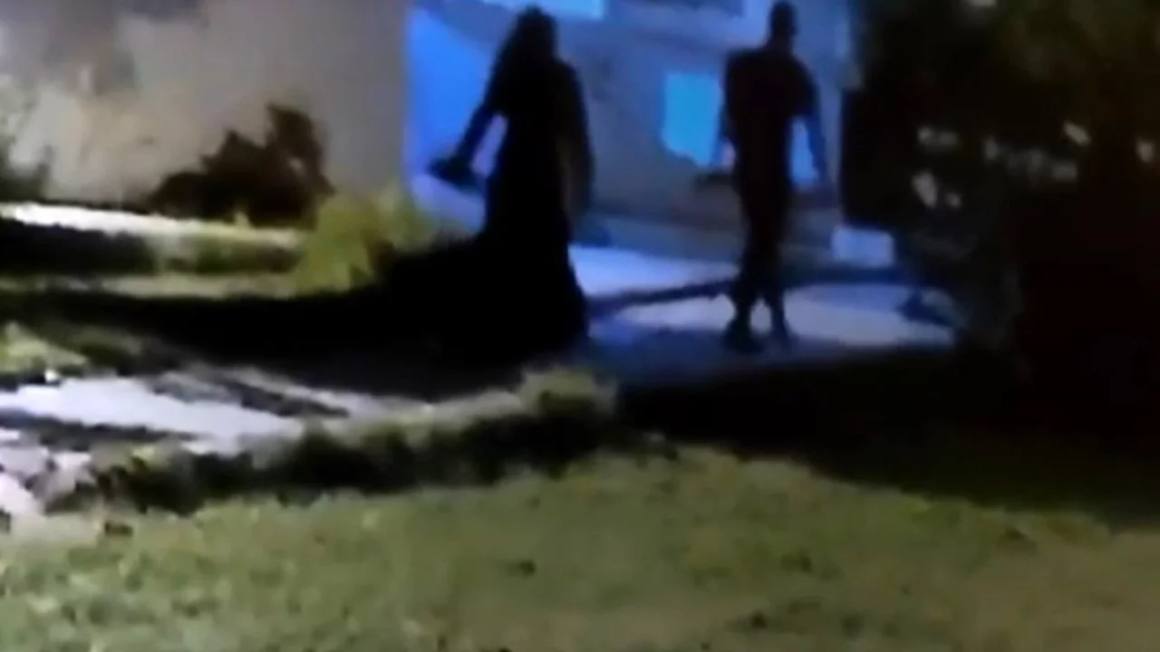 Eski eşini eşarpla boğarak öldürmüştü, cinayeti nasıl işlediğini anlattı