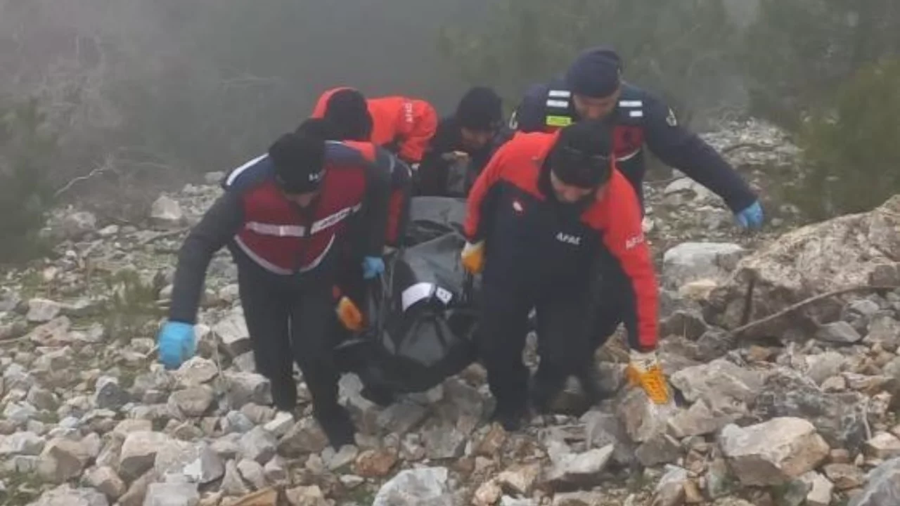 Dinamit patlamasıyla ölen şahsın uçuruma atıldığı iddiası! Çok sayıda gözaltı