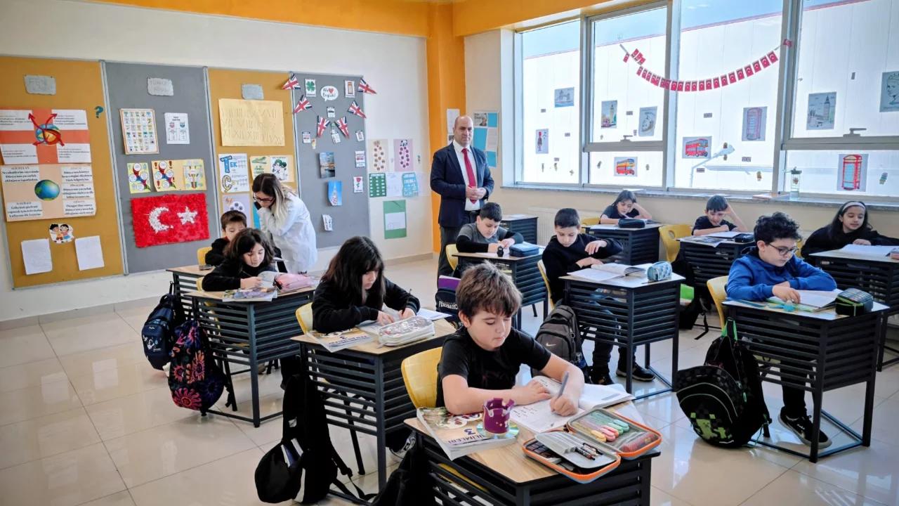 Bursa Çözüm Koleji'nde "erken kayıt" heyecanı