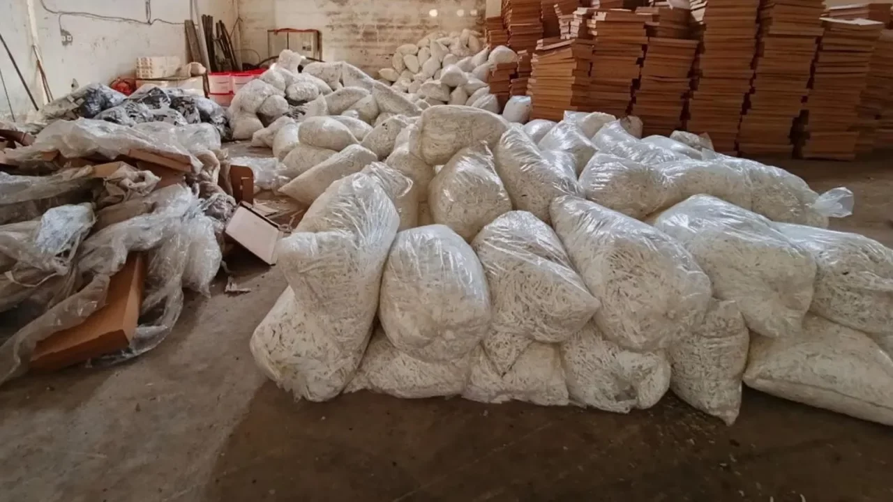 Şanlıurfa'da büyük operasyon: 40 milyon makaron ele geçirildi 