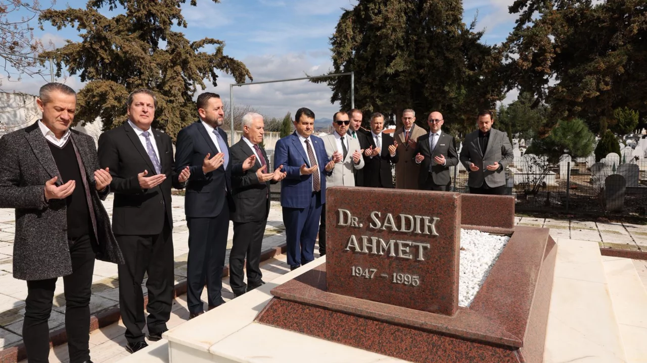 Başkan Mustafa Bozbey'den Balkan çıkarması 