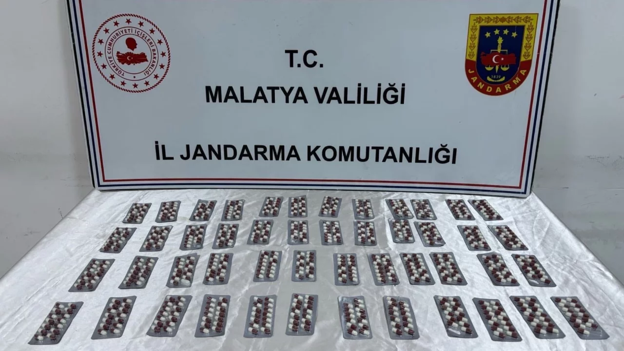 Battalgazi'de 661 adet sentetik ecza hapı ele ge&ccedil;irildi:1 g&ouml;zaltı
