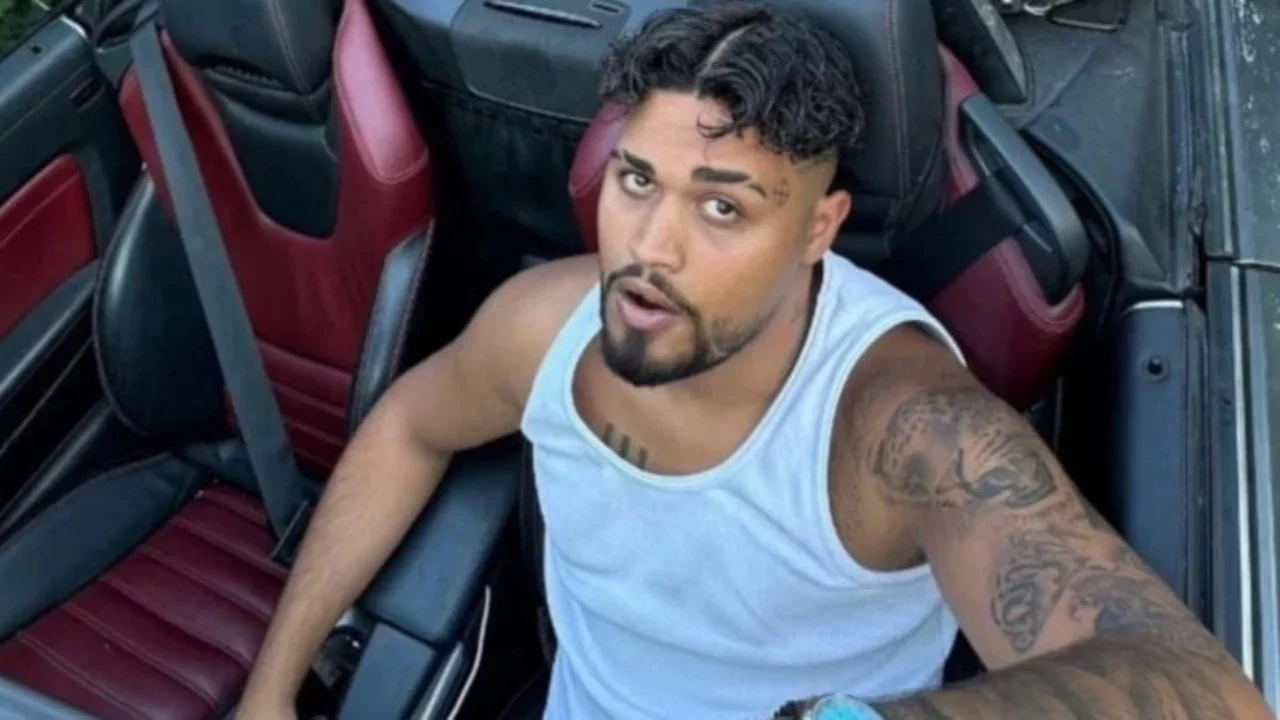 Lvbel C5'in çocukluk fotoğrafı viral oldu: İşte "Bu çocuk o mu?" dedirten kare...