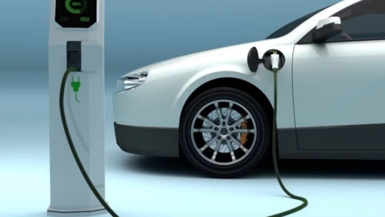 Türkiye'de elektrikli araç şarj istasyonlarında tüketim rekoru kırıldı