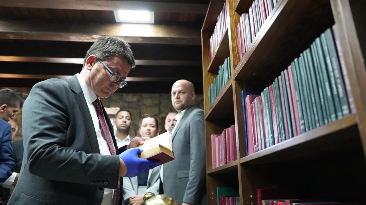 Bursa'da Ahmet Hamdi Tanpınar Edebiyat Yarışması başvuruları başladı