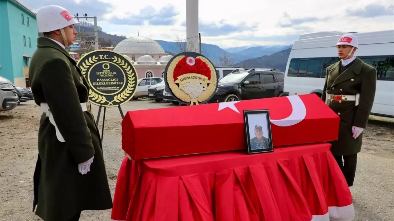 Ordu'da vefat eden Kore gazisi &Ccedil;alışkan, son yolculuğuna uğurlandı