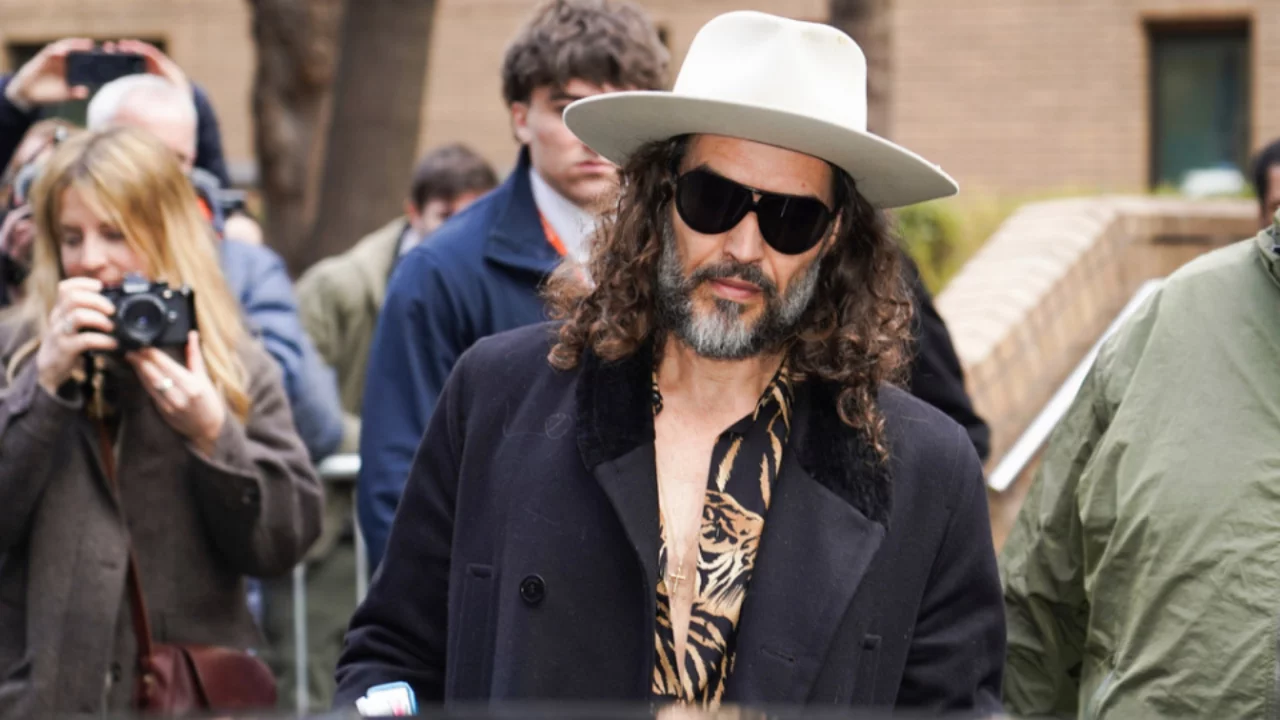  Tecavüz ve cinsel saldırıdan yargılanan Russell Brand: Suçsuzum 