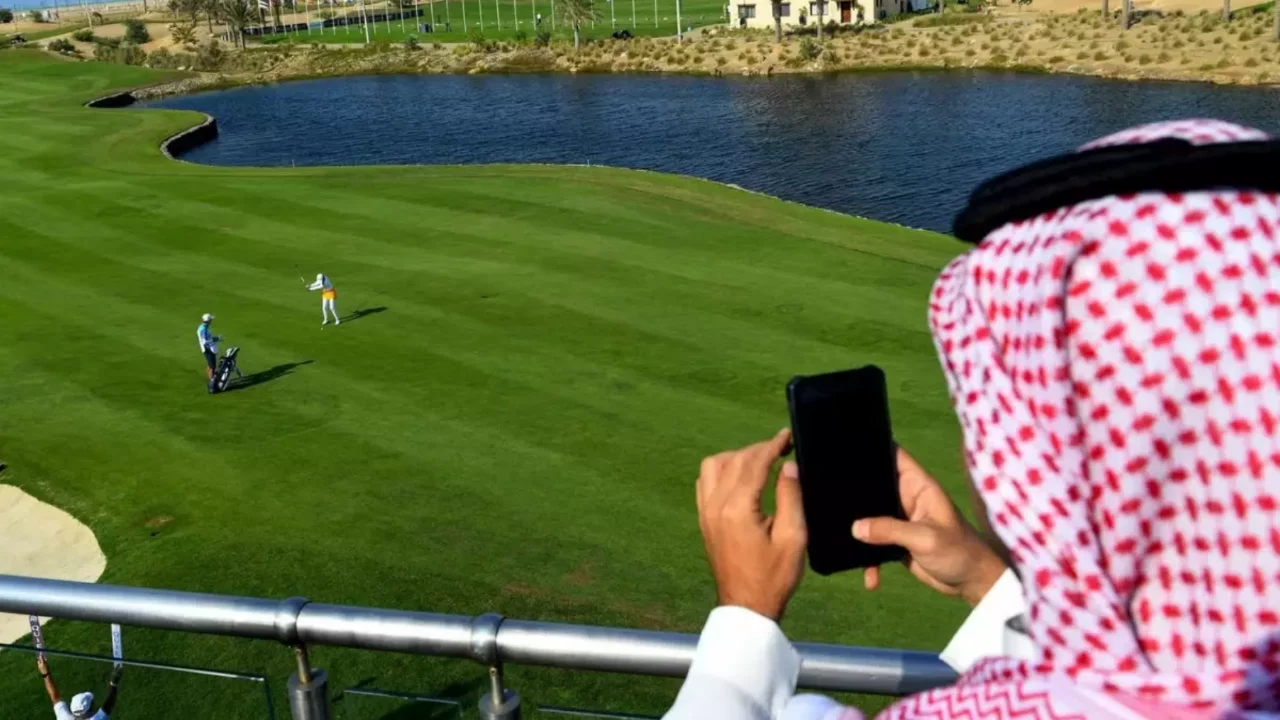 Suudi Arabistan, golf için 6 milyar dolar yatırım yapacak!