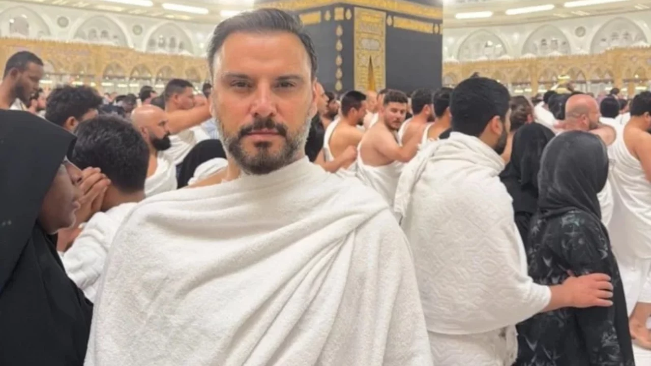  Alişan, kızı Eliz ile Celal Karatüre'nin ilahisini okudu! Video gündem oldu 