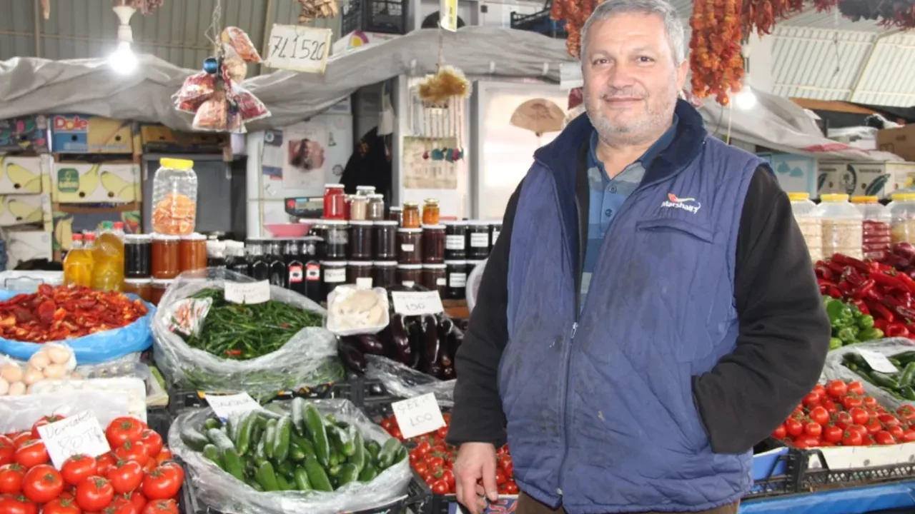 Fırtına seraları vurdu! Pazarda fiyatı 150 lirayı buldu 