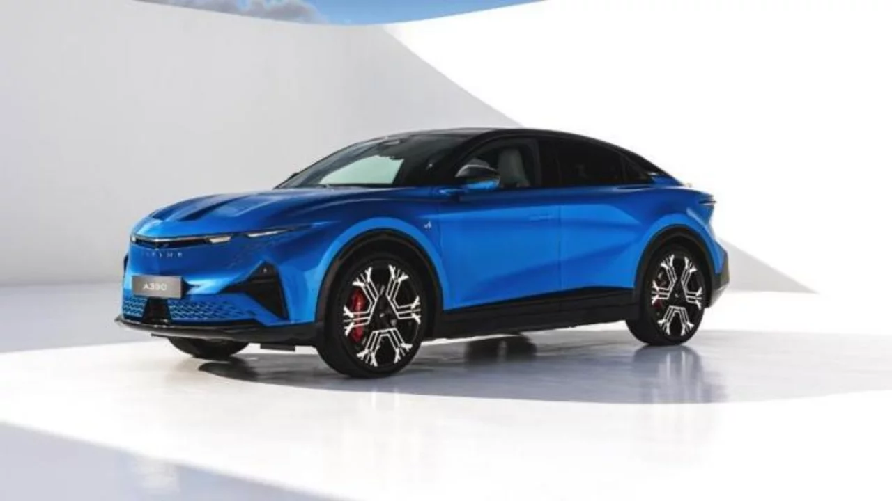 Renault'dan elektrikli atak