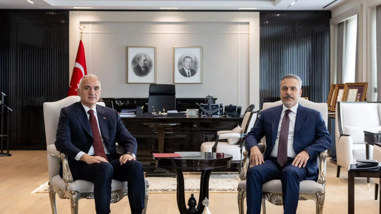 Dışişleri Bakanı Fidan, Kültür ve Turizm Bakanı Ersoy ile görüştü 