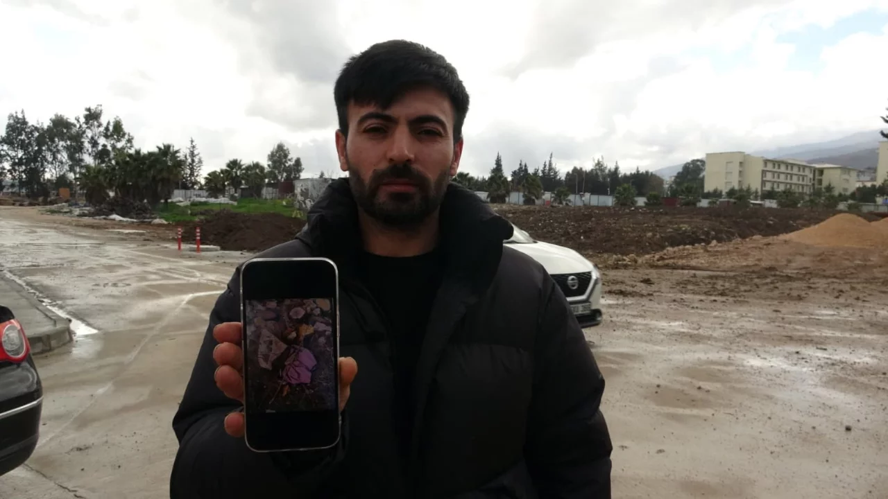 Yedi gündür kayıp olan gence ait eşyalar arazide bulundu