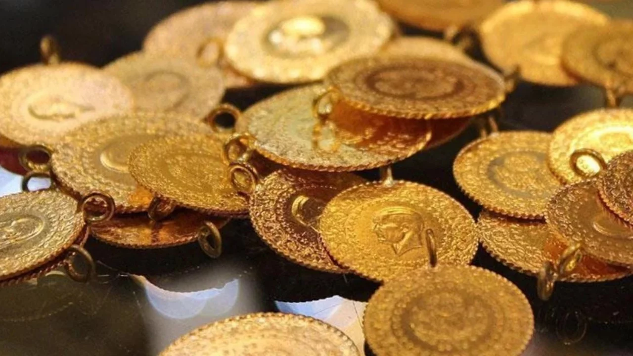 Piyasalar tedirgin oldu altın fırladı!