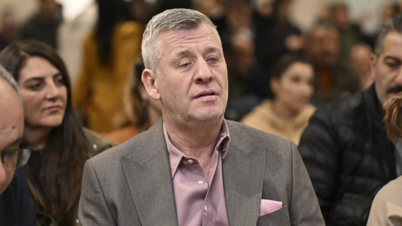  Metin Şentürk: Hayat düşene değil, vazgeçene küsüyor 