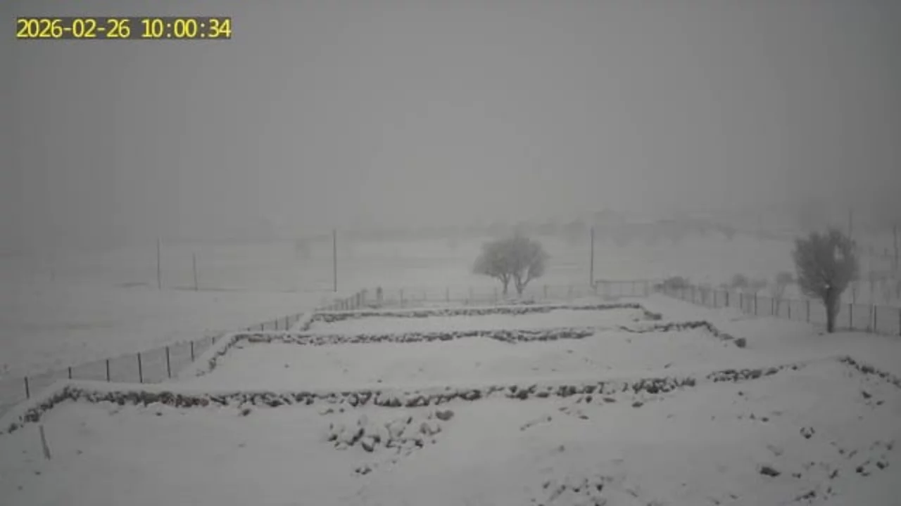 Bursa'da dağ ilçeleri beyaza büründü