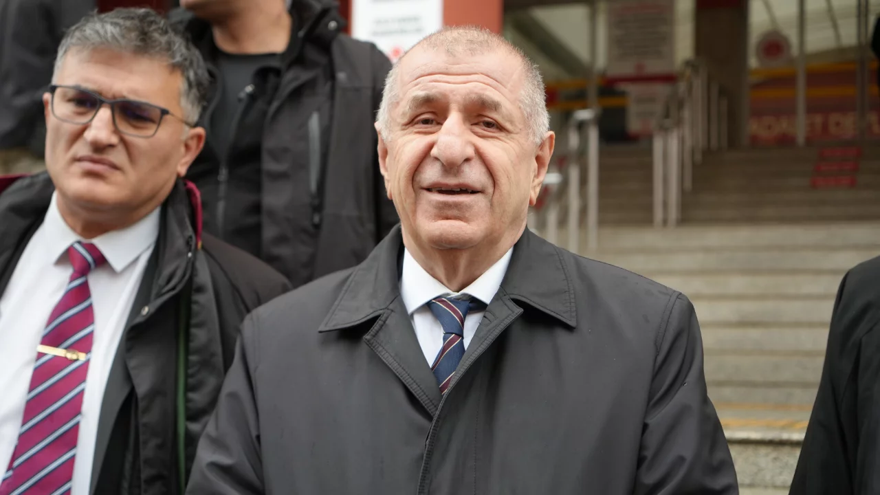 &Uuml;mit &Ouml;zdağ mahkeme karşısına &ccedil;ıktı