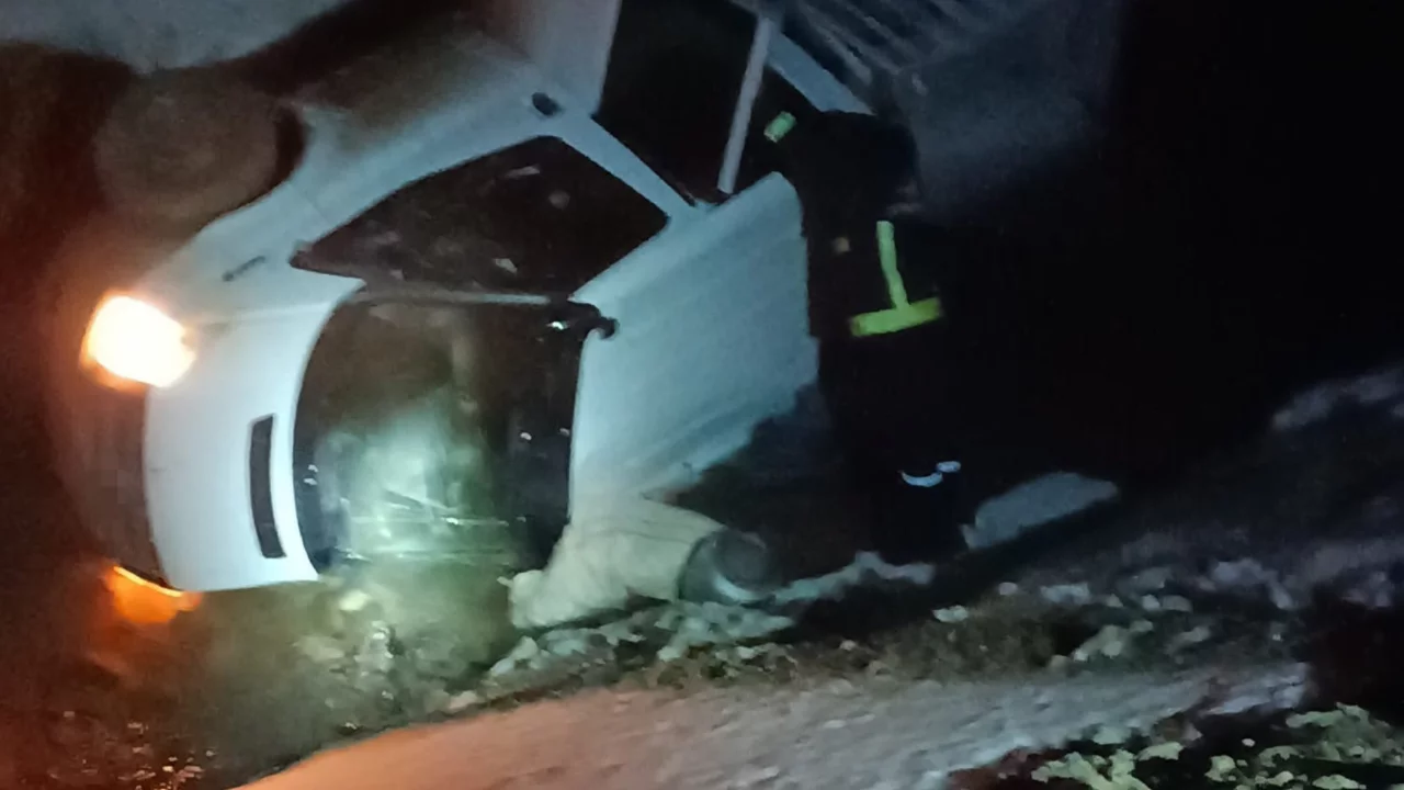Van'da trafik kazası: 3 yaralı