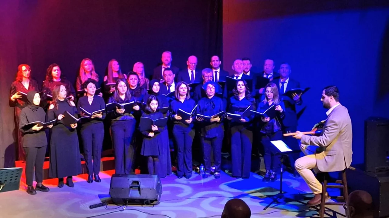 Bursa'da halk müziği rüzgarı: Prusa'dan Anadolu'ya Korosu yeni döneme başladı