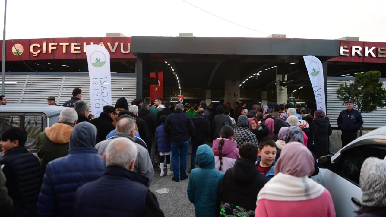 Osmangazi'de gönülleri buluşturan iftar programı