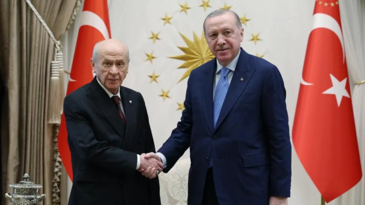Devlet Bahçeli, Cumhurbaşkanı Erdoğan'ın doğum gününü kutladı 