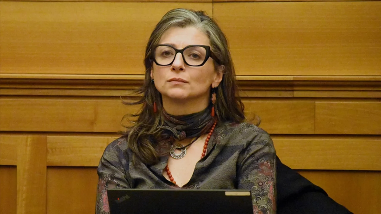 Fransa, BM Filistin Özel Raportörü Albanese'nin istifasını isteme konusunda geri adım attı