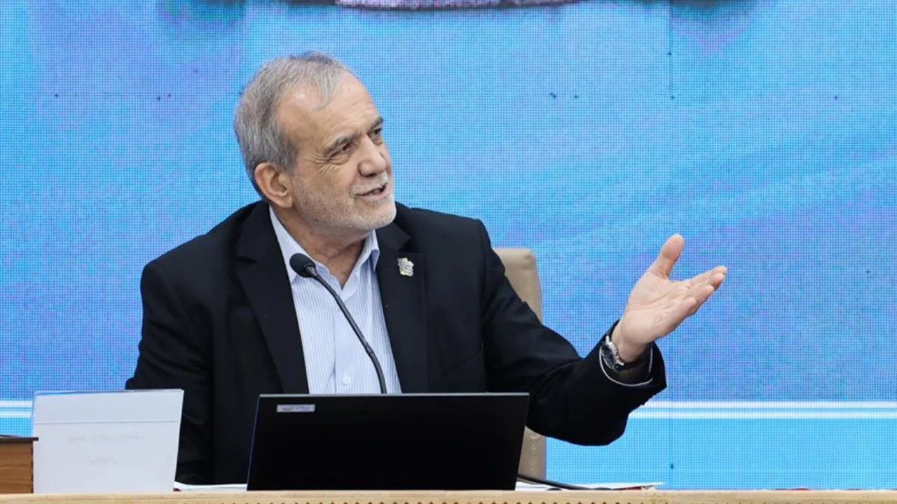 İran Cumhurbaşkanı Pezeşkiyan'dan "nükleer silah" açıklaması 