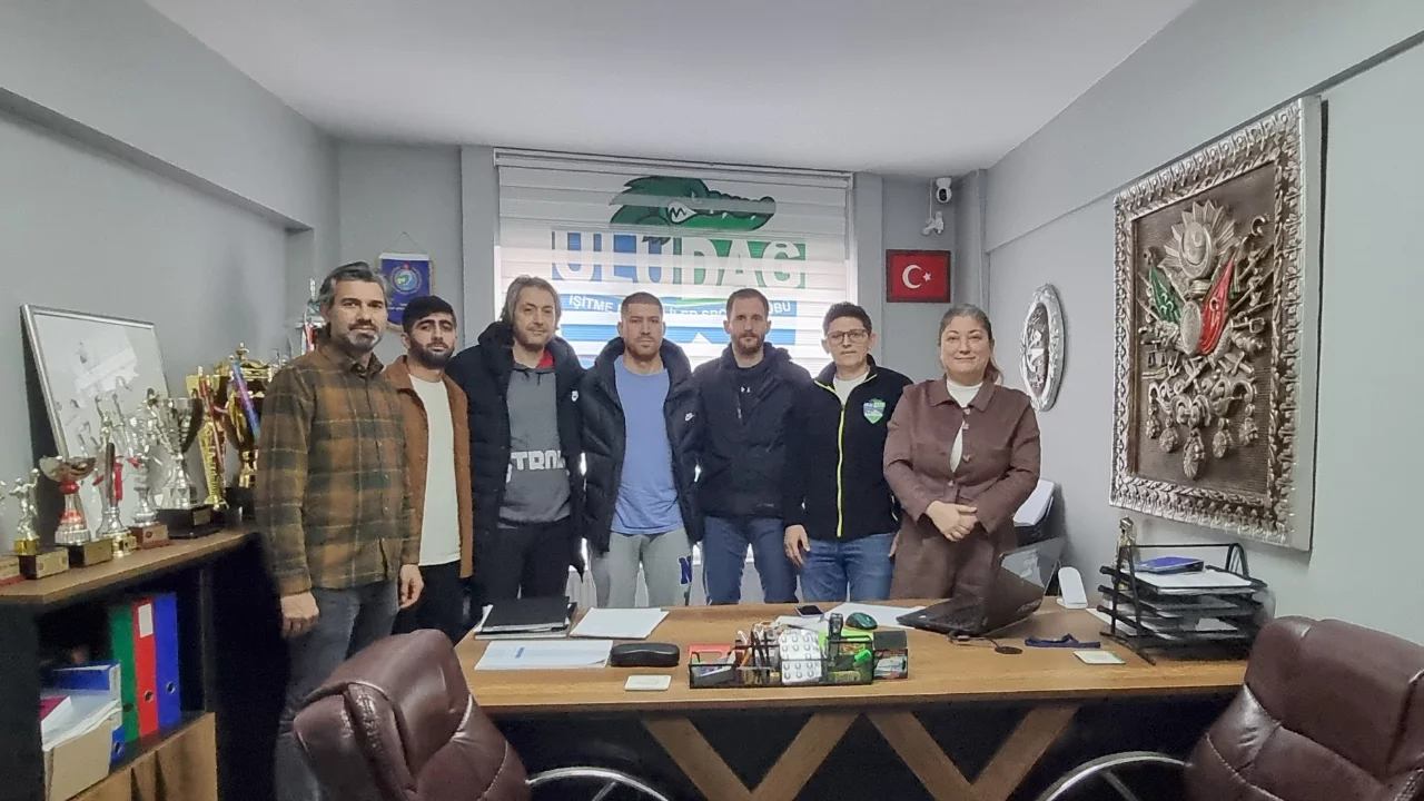 Bursa'da bir ilk: İşitme engelliler bisiklet branşı kuruldu