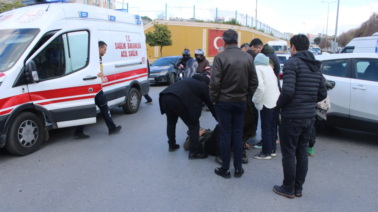 Kavşak içindeki kazada sürücü yaralandı