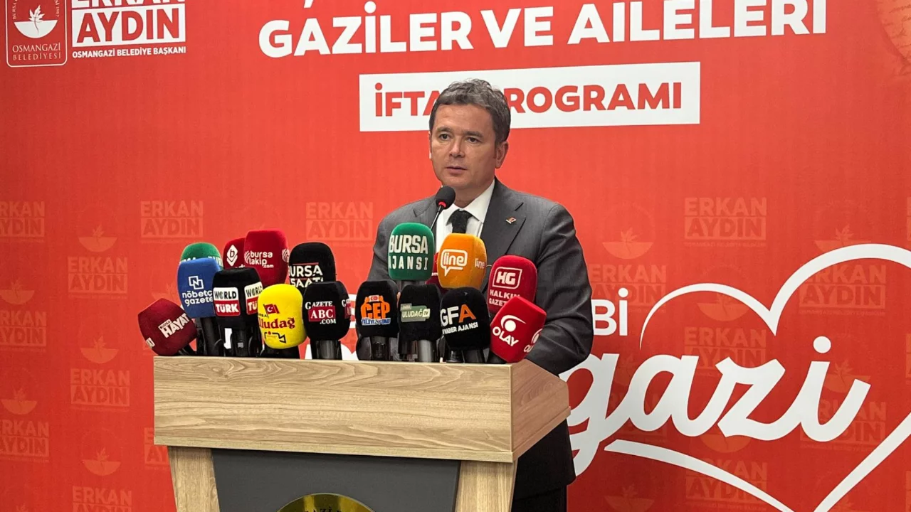 Başkan Erkan Aydın, şehit aileleri ve gazilerle iftar sofrasında buluştu! 