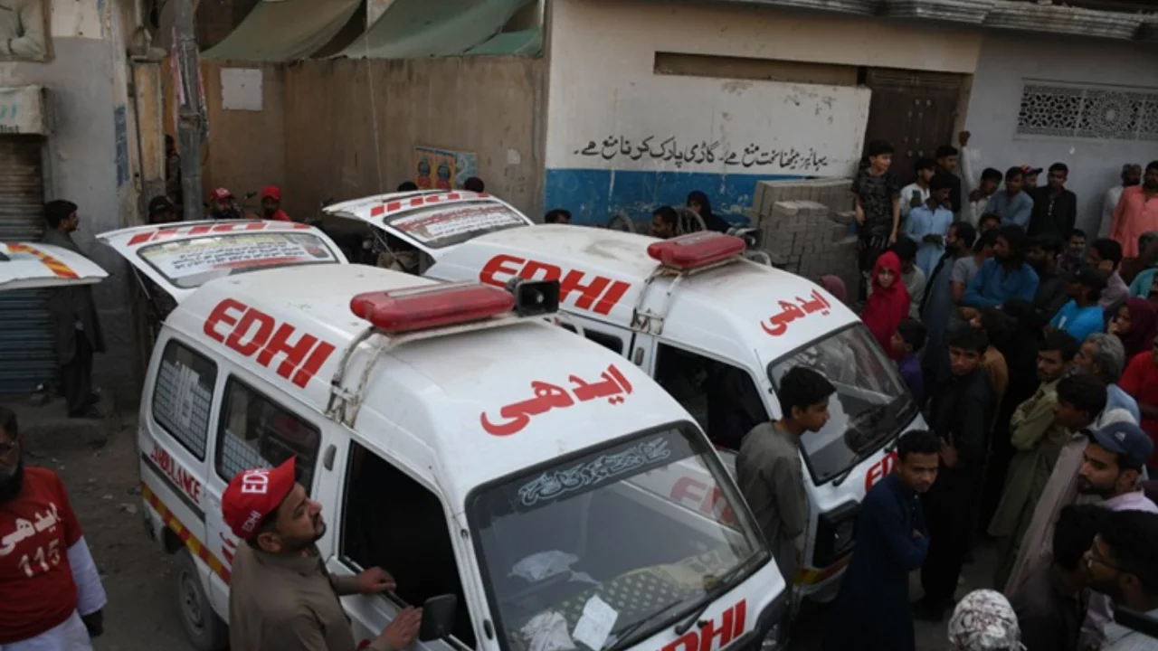 Pakistan'da bir evde tüp patladı: 7 ölü, 25 yaralı