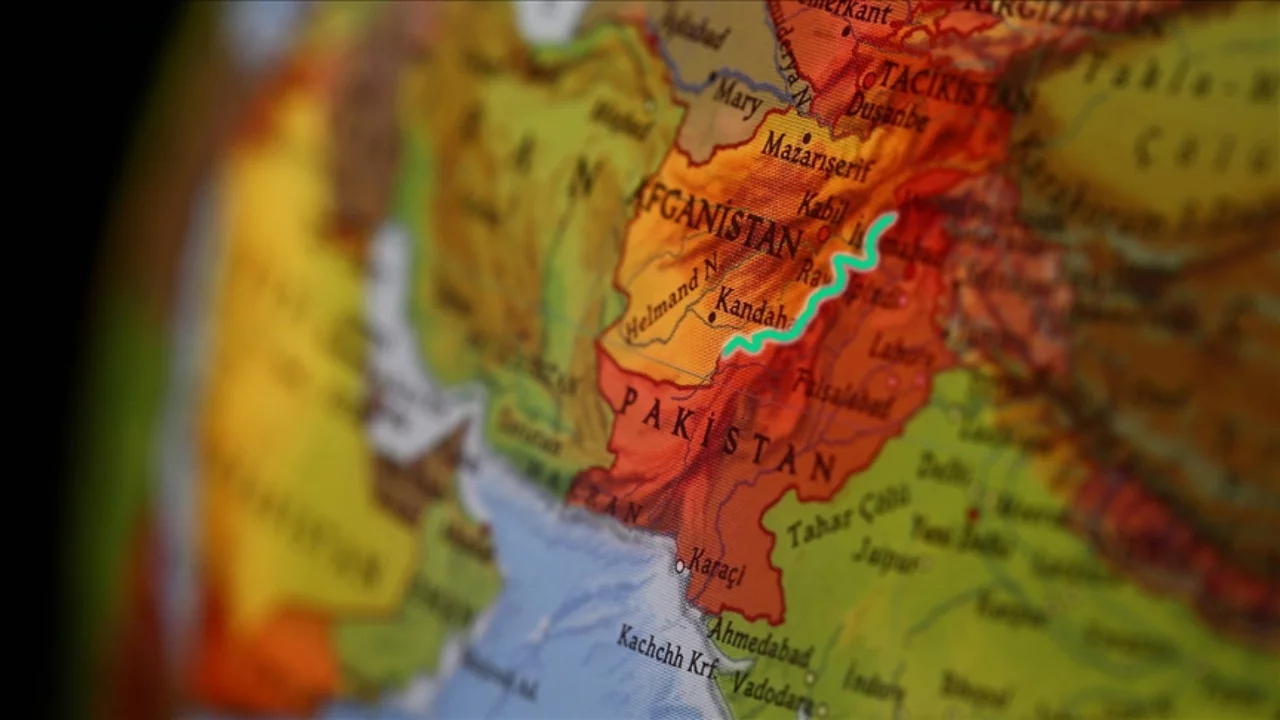 Pakistan-Afganistan sınırındaki çatışmalar devam ediyor