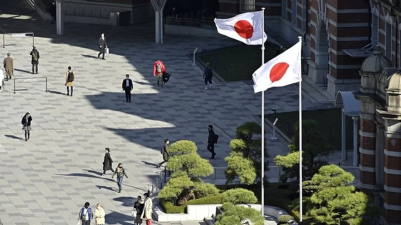 Japonya'da doğum sayısı en düşük seviyeye geriledi