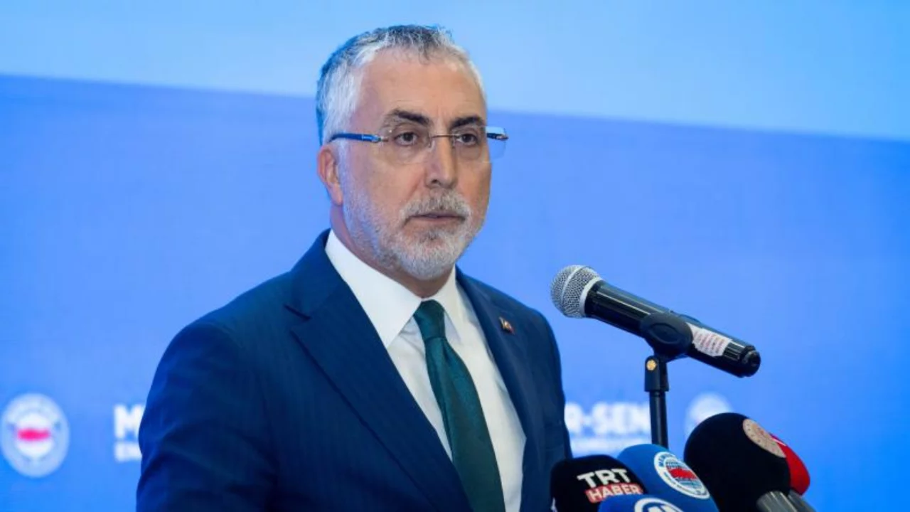 Bakan Işıkhan'dan kadın istihdamı açıklaması: Çalışmalarımızı sürdüreceğiz