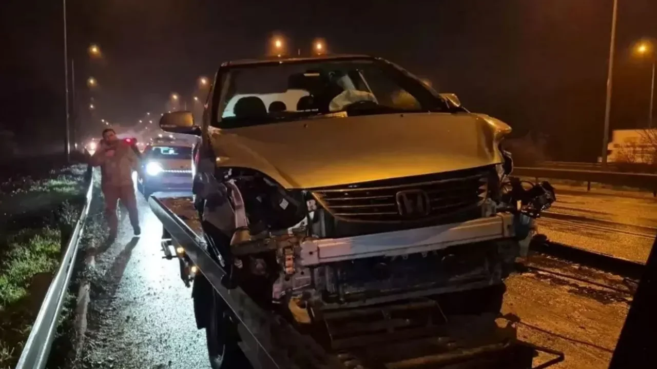 Anadolu Otoyolu'nda feci kaza!